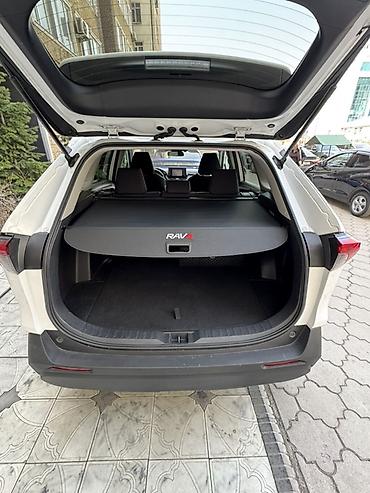 Toyota: Toyota RAV4: 2019 г., 2.5 л, Гибрид, Кроссовер — 4