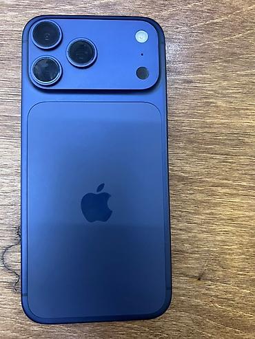 apple 9: IPhone (синий) - Цвет: темно‑синий - Корпус: алюминий/стекло, плоские — 1