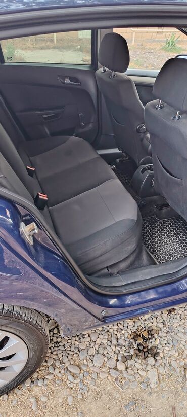 Opel: Opel Astra H (5 qapılı hetçbek) - Kuzov: 5 qapılı hetçbek, tünd mavi — 4