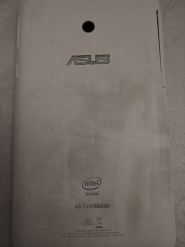 islenmis plansetler: ASUS K012 planşeti. Android versiyası 4.4.2. Sensoru qarışır. Usta