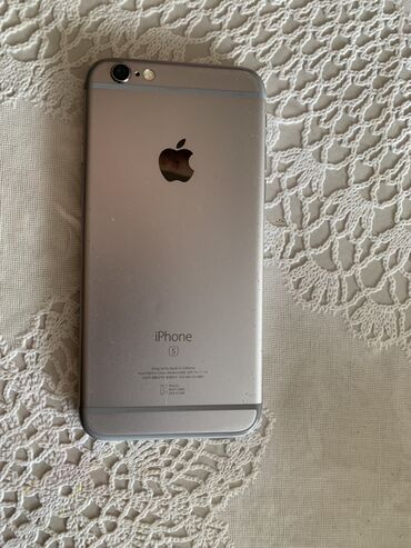 Apple iPhone: IPhone 6s, Б/у, 32 ГБ, Серебристый, Зарядное устройство, 100 %