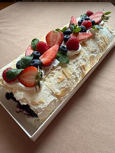 курсы пекаря: 🍰 ОБУЧЕНИЕ «МЕРЕНГОВЫЙ РУЛЕТ + ЗАРАБОТОК НА НЁМ» Хотите освоить — 5