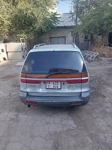 мицу биси: Mitsubishi Space Wagon: 1993 г., 1.8 л, Механика, Бензин, Универсал — 3