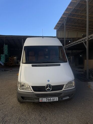 бокс на крышу авто купить в бишкеке: Жеңил жүк ташуучу унаа, Mercedes-Benz