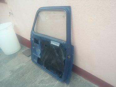 Auto delovi: Vrata desna Lada 2131 Niva. Polovno, ocuano. Skinuto sa rastavljenog — 7
