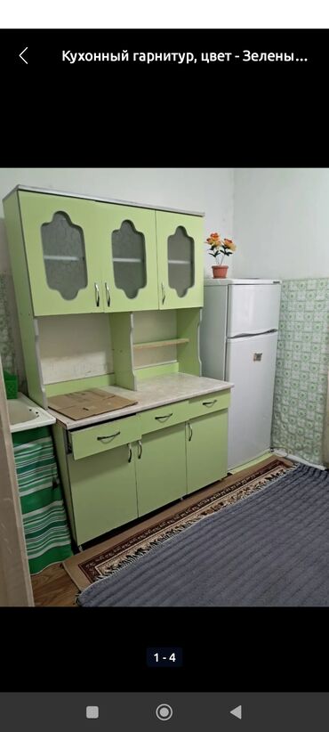 шкаф для кухни напольный: Кухонный гарнитур, цвет — зелёный (пастельный). Состав и планировка
