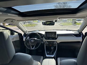 Toyota: Toyota RAV4: 2019 г., 2.5 л, Вариатор, Гибрид, Кроссовер — 9