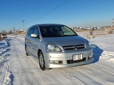 Toyota: Toyota Ipsum: 2003 г., 2.4 л, Автомат, Газ, Универсал