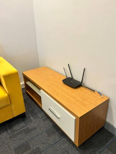 Digər mebel: Avadanlıqların hər biri ideal vəziyyətdədir. Az işlənilmişdir — 14