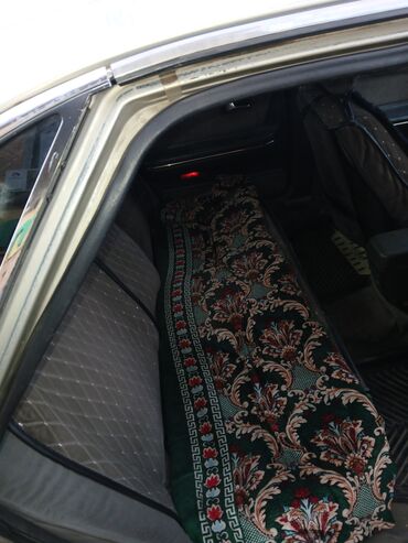 Mazda: Mazda 626: 1988 г., 2.2 л, Механика, Бензин, Седан — 8