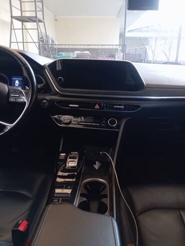 Hyundai: Hyundai : 2019 г., 2 л, Бензин — 7