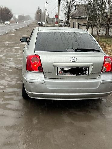 Toyota: Toyota Avensis: 2004 г., 1.8 л, Механика, Бензин, Хэтчбэк — 4