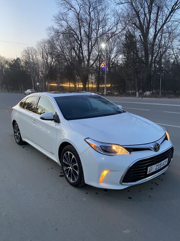 Toyota: Toyota Avalon: 2018 г., 2.5 л, Вариатор, Гибрид, Седан