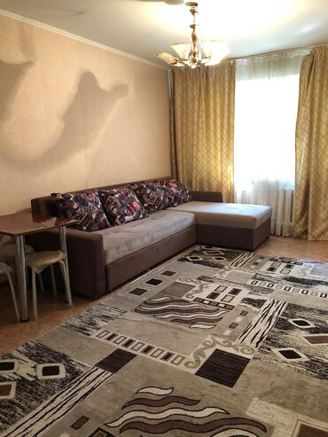 сдается квартира ахунбаева абая: 3 комнаты, Собственник, С мебелью частично