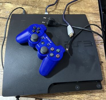 Другие игры и приставки: Sony PlayStation 3 (PS3) Slim oyun konsolu Komplekt: - PS3 Slim