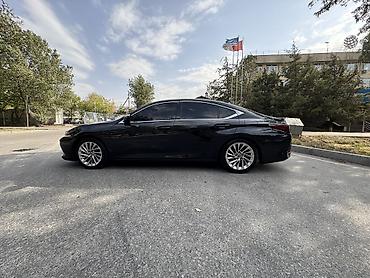 es300: Lexus ES: 2020 г., 2.5 л, Гибрид — 4