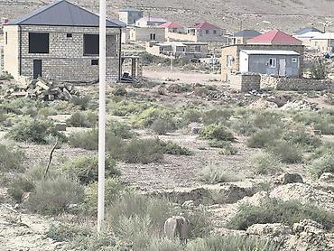samaxinkada satilan evlər: 1 sot, Tikinti, Bələdiyyə — 6