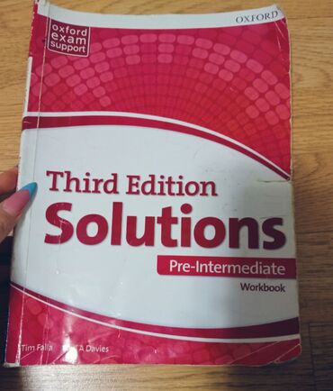 Digər: İngilis/dili third edition solutions ( workbook).İçində bəzi yerlər