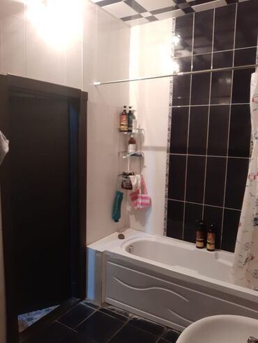 sumqayıtda yeni tikililer: 3 комнаты, Новостройка, 130 м²