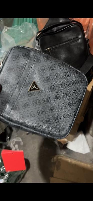 Барсетки: Сумка через плечо Guess (унисекс) - Формат: компактная — 2