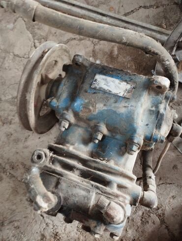 радиатор охлаждения двигателя: Помпа МАЗ 2001 г., Б/у, Оригинал, Россия
