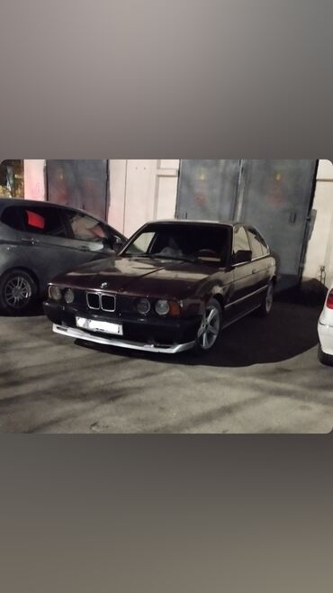 бмв е34 автомобиль: BMW 5 series: 1994 г., 2.4 л, Механика, Бензин, Седан