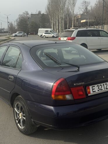 Mitsubishi: Mitsubishi Carisma: 1996 г., 1.6 л, Автомат, Бензин, Седан — 4