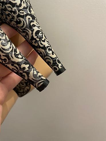 foot patch: Продаю туфли. 38-39 размер. Видели свет всего один раз. Очень удобная — 7