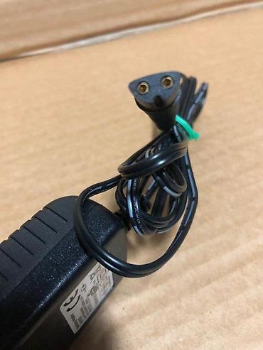 Adapteri i punjači za laptop: Punjač/adapter PAITER PTB-050100EU – 5V DC, 1000 mA - Ulaz: 100–240 V — 7