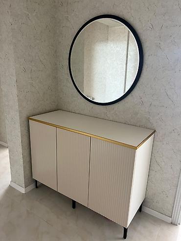 250₼ komot təcili satılır Sumqayıt 0092 zeyno♥️a Modern konsol +