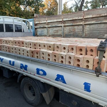 таблетка: Доставка кирпичей по городу в любом количестве цена договорная