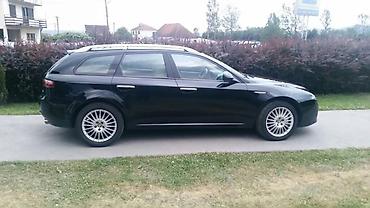 prodaj: DELOVI ZA ALFA ROMEO 159 | Plovni delovi alfa romeo - Limarija Hauba — 1