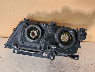 Передние фары: Передняя правая фара BMW 2004 г., Б/у, Оригинал — 6