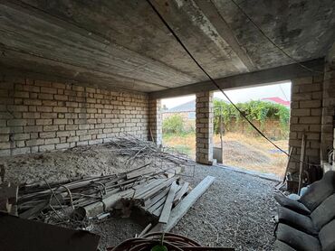 Həyət evləri və villaların satışı: 8 otaq, 376 kv. m, Təmirsiz — 10