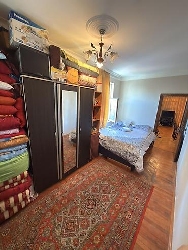 Bakı, Yasamal, 3 otaqlı, Köhnə tikili, m. İnşaatçılar, 55 kv. m