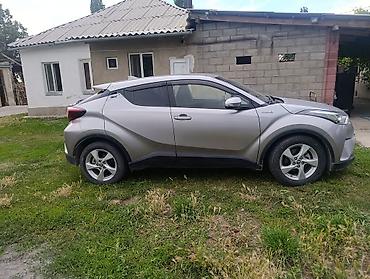 трекер авто: Toyota C-HR: 2018 г., 1.8 л, Автомат, Гибрид, Кроссовер — 1