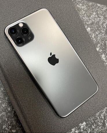 Apple iPhone: IPhone 11 Pro, Б/у, 256 ГБ, Черный, Зарядное устройство, Защитное стекло, Чехол, 90 %