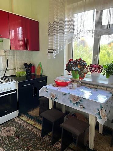 turpan tower: 1 комната, 40 м², Кулатов мкр., 105 серия, 4 этаж, Старый ремонт — 3