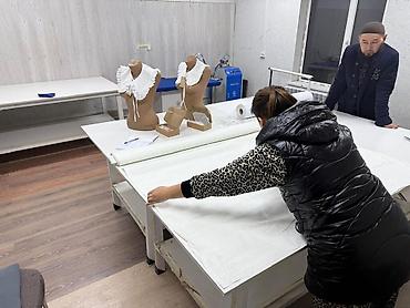 швейный цех ош: Сдается в аренду полностью оборудованный швейный цех. с проживанием — 3