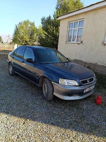 скутер ондоо: Honda Civic: 1998 г., Кол менен иштөөчү, Бензин, Хетчбек — 3