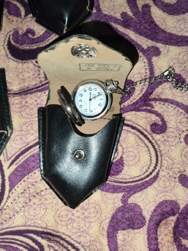 Спортивные сумки: Продаю оптом 4 кожаных чехла для карманных часов а также можно — 7