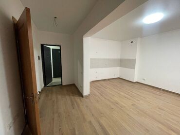 2 ком квартира в бишкеке: 1 комната, 39 м², Индивидуалка, 1 этаж, Косметический ремонт