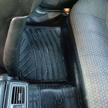 Mercedes-Benz: Mercedes-Benz E-Class (W210) sedan - Kuzov: 4 qapılı sedan — 2