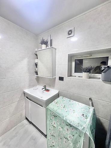 Продажа коттеджей и домов: 🏙️ Продаётся: дом, 4-ком — 120 м² 📍 Локация: с. Новопокровка участок — 17