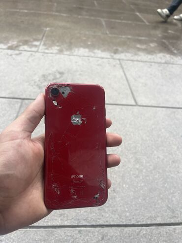 Apple iPhone: IPhone Xr, Б/у, 64 ГБ, Красный, 80 %