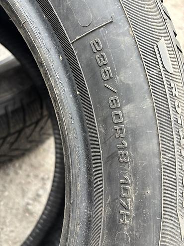 Шины: Шины 235 / 60 / R 18, Всесезонная, Б/у, Пара, Германия, DUNLOP — 10