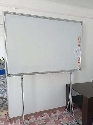 Другое оборудование для бизнеса: Срочно продаются доски на ножках. Находимся в Сокулуке. Самовывоз. 1 — 3