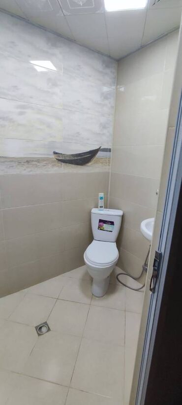 Uzunmüddətli kirayə mənzillər: Xırdalanda Aff parka yaxın 7 mertebeli binanın 5-ci mərtəbəsində — 8