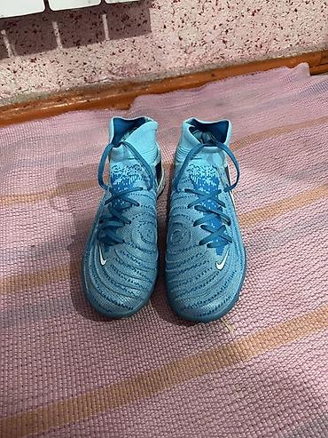 эл велик: Футбольные бутсы/сороконожки Nike (TF) с носком-манжетой.размер 39 - — 3