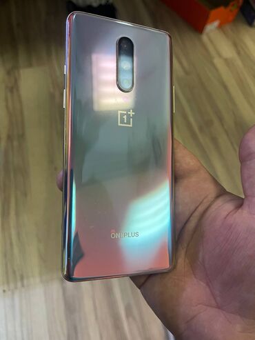 телефоны нот 8: OnePlus 8, Б/у, 128 ГБ, цвет - Серебристый, 1 SIM, 2 SIM